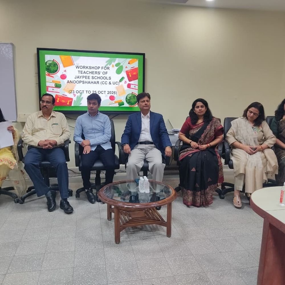 अनूपशहर में शिक्षकों के लिए कार्यशाला:शिक्षण को प्रभावी बनाने पर जोर, निष्ठा और दीक्षा एप की जानकारी दी