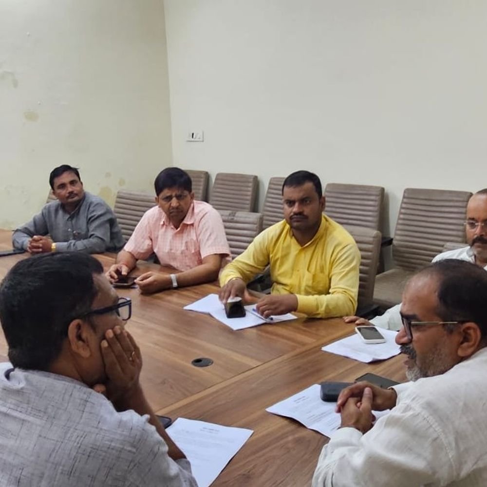 कुशीनगर में भाजपा हर गांव से निकालेगी 'सेवा ज्योति कलश:विधानसभा से बाइक रैली बुद्धा पार्क पहुंचेगी, विकसित भारत 2047 का संकल्प लिया जाएगा