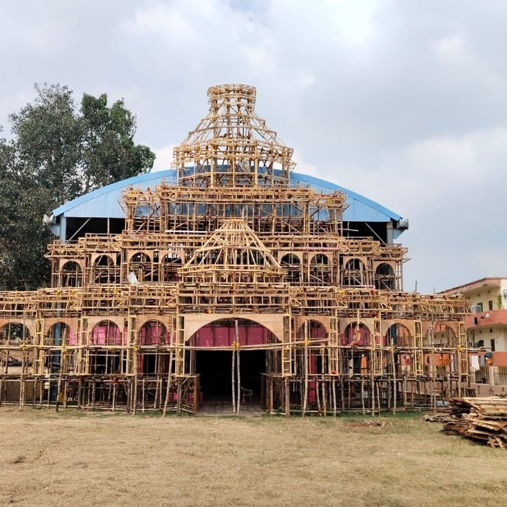 सोनभद्र में नवरात्र की धूम:494 पंडाल बनकर तैयार, अष्टमी-नवमी पर होंगे कार्यक्रम, अफसरों ने फायर सिस्टम के इंतजाम देखे