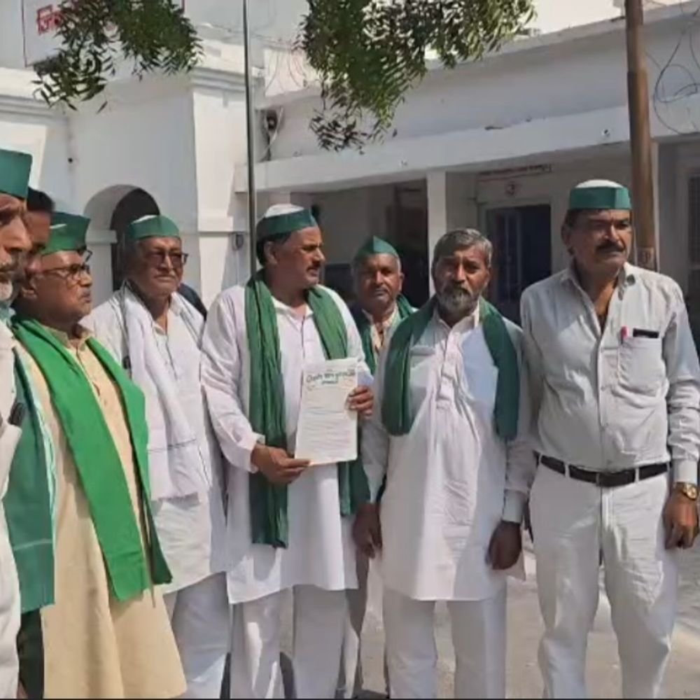 किसानों ने फसल मुआवजे की मांग की:राष्ट्रपति को ज्ञापन भेजकर CEC हटाने और चुनावी सुधारों की भी मांग उठाई