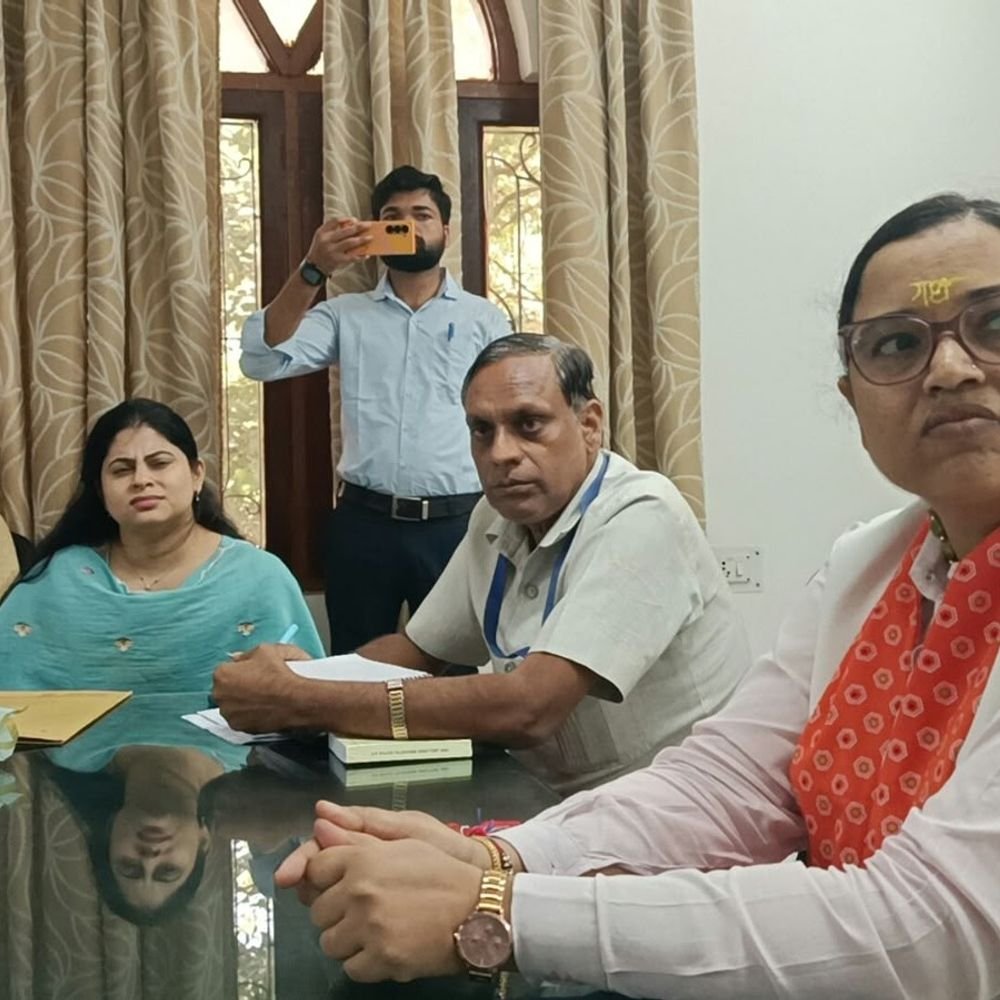 SC-ST आयोग सदस्य ने जेल-कार्यालय का किया निरीक्षण:मथुरा में छात्रवृत्ति से वंचित छात्रों और आवासीय स्कूल का मामला उठाया