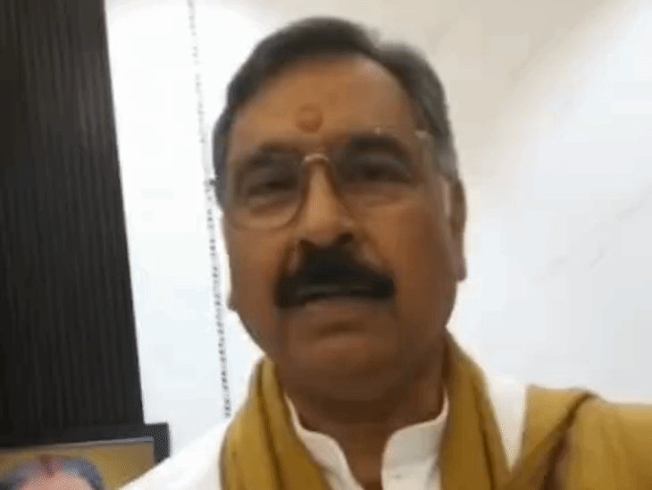 'टोपी पहनने की आदत नहीं, जरूरत होगी तो पहनेंगे':गोरखपुर में बोले संजयन; सपा सरकार बनी तो 4 महीने में बदलेगी शिक्षकों की तकदीर
