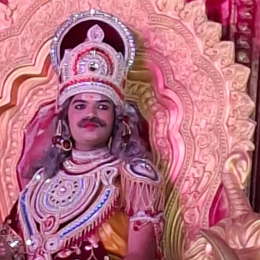 16 साल के अशेष बने राजा जनक और विभीषण रामलीला:11वीं का छात्र है, रोज 5-6 घंटे देता है; अभिनय में बनाना चाहता है करियर
