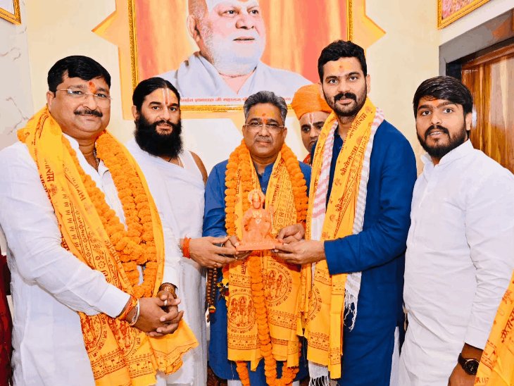 भाजपा के राष्ट्रीय महामंत्री सुनील बंसल अयोध्या पहुंचे:हनुमानगढ़ी में दर्शन किया,हुआ भव्य स्वागत