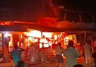 किराना की दुकान में लगी आग, सामान जलकर राख:अमेठी के शाहगढ़ कस्बे में देर रात हुआ हादसा, दुकानदार ने मांगा मुआवजा