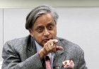नवी पिल्लई को बधाई नहीं देने पर सरकार से नाराज शशि थरूर