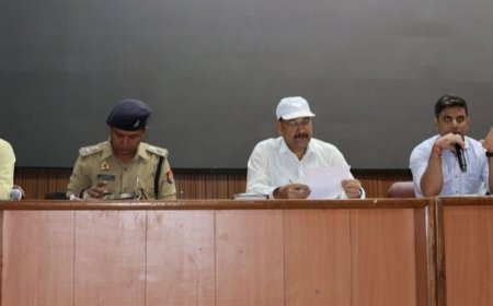 13 हजार अभ्यर्थी स्वास्थ्य शिक्षा अधिकारी की परीक्षा देंगे:मेरठ में 28 केंद्र बनाए, 4 अक्टूबर को एक पाली में परीक्षा होगी