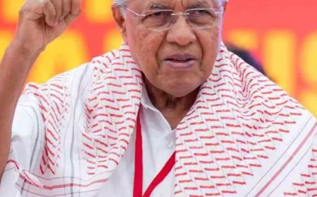 केरल हाईकोर्ट का पूर्व सीएम के खिलाफ FIR का आदेश:विजयन और उनकी बेटी पर भ्रष्टाचार का आरोप; जांच के लिए पुलिस ने बनाई थी SIT