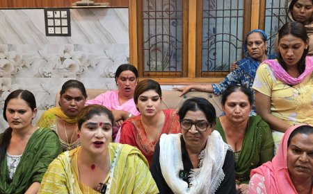 बिजनौर में अंचल किन्नर ने रानी पर लगाए गंभीर आरोप:प्रेस कॉन्फ्रेंस कर रानी पर इलाके पर कब्जे और धमकी देने का आरोप