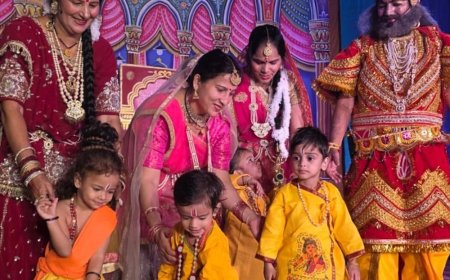लखनऊ में रामलला महोत्सव शुरू:बालिकाएं निभा रहीं राम-लक्ष्मण और सीता की भूमिका