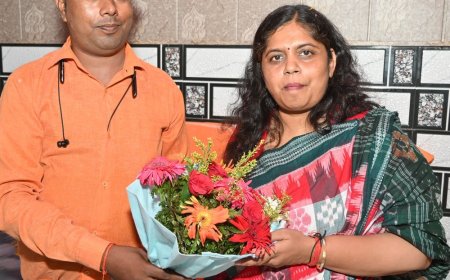 सांसद के आगमन से क्षेत्र में उत्साह:क्योलड़िया पहुंचीं श्रुति गंगवार, लोगों ने किया स्वागत