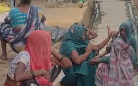 हादसे में एक ही परिवार के 4 लोगों की मौत:बुलंदशहर के हादसे में 5 की जान गई, गांव में नहीं जले चूल्हे