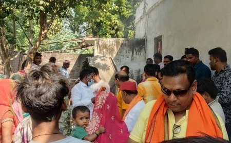 गोरखपुर में सड़क निर्माण कार्य शुरू:16 लाख की लागत में बस्ती को मिलेगी बेहतर सुविधा