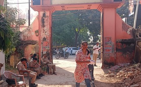 PET के लिए बस्ती के 34 विद्यालय बंद:कल दो पालियों में होगी परीक्षा, केंद्रों पर जांच के बाद मिलेगा प्रवेश