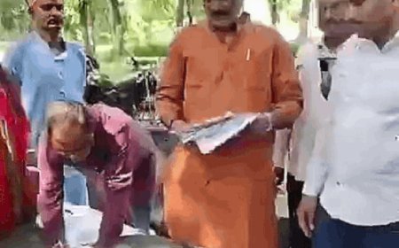 प्रयागराज में SIR अभियान...भाजपा कार्यकर्ताओं ने बूथों पर भरवाए फॉर्म-6:नए मतदाताओं को जोड़ने पर रहा जोर, महानगर के 15 मंडलों में बूथ स्तर पर चला अभियान