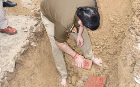 30 साल बाद बनेगा पुलिस अधीक्षक कार्यालय का स्वतंत्र भवन:बागपत में एसपी पूर्णेन्दु सिंह ने पुलिस लाइन में भूमि पूजन कर किया शिलान्यास