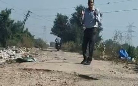 बागपत में खेकड़ा-नानू नहर मार्ग बदहाल:समाजसेवी ने मरम्मत की मांग उठाई, गड्ढे और गंदगी से लोग परेशान