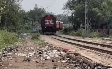 कोहरे के चलते 16 ट्रेनों के संचालन में बदलाव:4 ट्रेनें निरस्त, इस दिन बंद रहेगी आगरा-लखनऊ इंटरसिटी