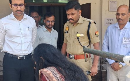 अमेठी में शिक्षक निर्वाचन के लिए मतदान जारी:दोपहर 2 बजे तक 81.53% वोट पड़े, DM-SP ने किया निरीक्षण
