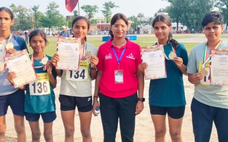 क्षेत्रीय खेलों में बेटियों का शानदार प्रदर्शन:दौड़, ऊंची कूद और जैवलिन थ्रो में छात्राओं ने जीते पदक