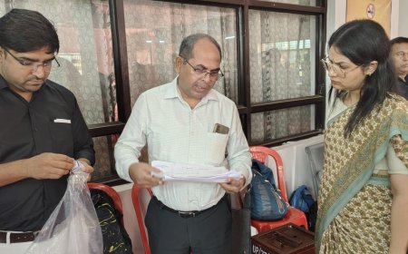 हापुड़ में एमएलसी चुनाव के लिए कल स्कूल बंद:नर्सरी से 12वीं तक सभी बोर्ड के स्कूलों में छुट्‌टी, डीएम ने दिए निर्देश