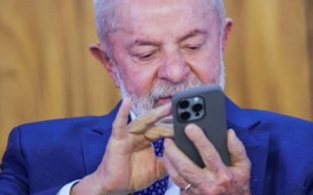 ब्राजील के राष्ट्रपति लूला ने पहली बार फोन खरीदा:81 की उम्र में सेल्फी लेना, इंस्टाग्राम चलाना सीख रहे; कल चुनाव में बोल्सोनारो से मुकाबला