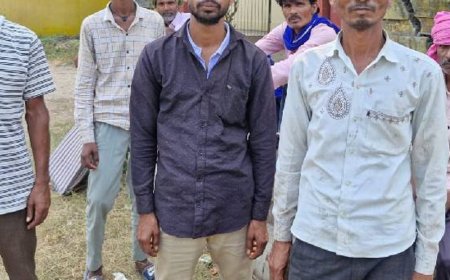 झांसी में आग से झुलसी महिला ने दम तोड़ा:परिजन बोले- करंट लगने के बाद चूल्हे पर गिरने से आग लगी, जांच में जुटी पुलिस