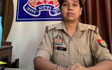 मिशन शक्ति के तहत दो महिला SI बनीं चौकी प्रभारी:एसपी सर्वेश मिश्रा का ट्रांसफर, निशा त्रिपाठी को खीरीबाग और मधु शर्मा को ब्रह्मस्थान की जिम्मेदारी