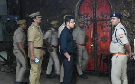 गाजियाबाद में 9 चौकी इंचार्ज लाइन हाजिर:जनसुनवाई में पुलिस कमिश्नर ने दिए सख्त निर्देश, ट्रांस हिंडन में 16 दरोगा बदले