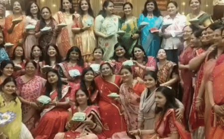 गोरखपुर में महिलाओं ने डांस और म्यूजिक से बांधा समा:एक साथ दिखी दिवाली - छठ की झलक, दीप सजाकर मनाई खुशियां