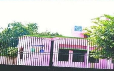 आगरा BSA ने DC सिविल पर की अभद्र टिप्पणी:कंप्यूटर ऑपरेटर से होगी पूछताछ, AD बेसिक कर रहे मामले की जांच