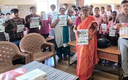 रुस्तमपुर में संचारी रोग नियंत्रण अभियान:प्राथमिक विद्यालय पथरा में बच्चों को स्वच्छता के प्रति किया जागरूक