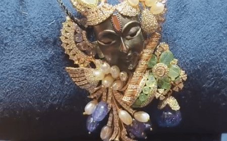 1 इंच की सोने की मूर्तियों ने किया हैरान:4D तकनीक से बनीं, 5 ग्राम से शुरुआत, गोरखपुर ऐश्प्रा एग्जीबिशन में यूनिक कलेक्शन