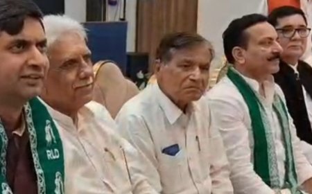 आरएलडी प्रदेश अध्यक्ष बोले- इंडिया गठबंधन में अंतर्कलह:कांग्रेस-सपा नेता एक-दूसरे पर कर रहे छींटाकशी, यूपी में NDA की सरकार बनेगी