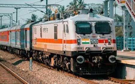 त्योहारों पर नई दिल्ली-गाजियाबाद ईएमयू अलीगढ़ तक चलेगी:5 से 14 नवंबर तक होगा अस्थायी विस्तार, दोनों ओर से 10-10 फेरे लगाएगी ट्रेन