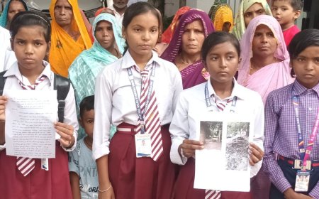 सार्वजनिक रास्ता बंद होने से स्कूली बच्चों की राह मुश्किल:जौनपुर में DM से लगाई गुहार, स्कूल जाने में बच्चों को हो रही परेशानी