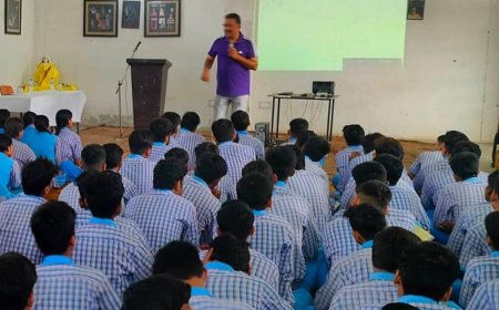 अयोध्या में इम्पल्स कंट्रोल कार्यशाला पर चर्चा:डॉ. आलोक बोले- गेमिंग और रील की लत आवेग नियंत्रण विकार के लक्षण