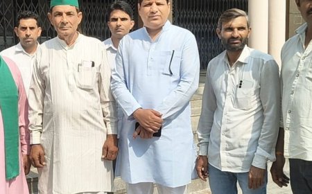किसानों की समस्याओं को लेकर भाकियू का प्रदर्शन:बागपत कलेक्ट्रेट में MSP गारंटी कानून और गन्ने के पेमेंट पर नाराजगी जताई