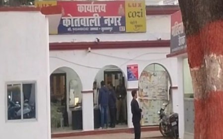 सुल्तानपुर में प्रिंटिंग प्रेस संचालक से लाखों की धोखाधड़ी:मशीन नहीं दी और रिपेयरिंग में भी लगाया चूना, दिल्ली के कारोबारी पर केस दर्ज