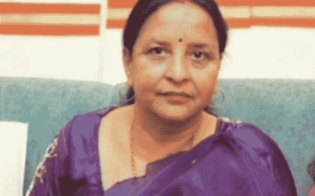 गोरखपुर में बाइक से धक्का देकर महिला की हत्या:पति के साथ सगाई से घर लौटते समय वारदात हुई, बदमाशों की तलाश में पुलिस