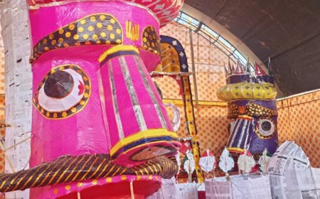 आगरा में 120 फीट का रावण करेगा अट्‌टहास,:तीर लगते ही आंखों से निकलेगी चिंगारी, दो घंटे होगा आतिशबाजी का मुकाबला
