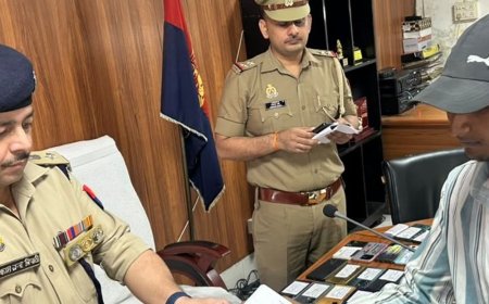 संभल पुलिस ने ₹43 लाख के 233 मोबाइल बरामद किए:CEIR पोर्टल से अब तक 2 करोड़ के 1056 फोन लौटाए, लोगों के चेहरे पर दिखी खुशी