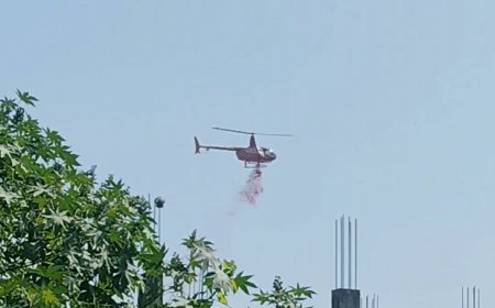 जौनपुर में हेलीकॉप्टर से पुष्प वर्षा:श्रीराम कथा की कलश यात्रा में उमड़ी भीड़, भक्तों पर बरसाए गए फूल