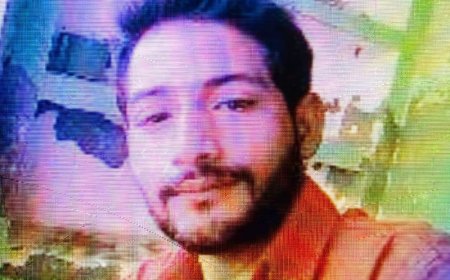 अज्ञात वाहन की टक्कर से बाइक सवार युवक की मौत:एटा में बनवारीपुर तिराहे के पास हुआ हादसा, अस्पताल पहुंचने पर डॉक्टरों ने मृत घोषित किया