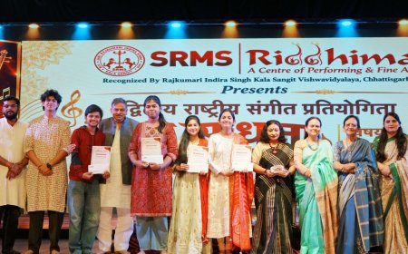 बरेली में राष्ट्रीय संगीत प्रतियोगिता:मानवी त्यागी ने पहला स्थान पाया, रेखांकन प्रतियोगिता के विजेता भी सम्मानित