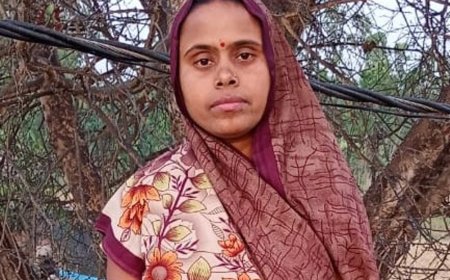 गड्ढे में जाने से बाइक अनियंत्रित, महिला की मौत:कन्या भोज के लिए गांव लौट रही थी मां, बेटा घायल