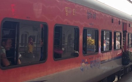 PET परीक्षा के लिए स्पेशल ट्रेन:गोरखपुर-लखनऊ के बीच चलेगी स्पेशल ट्रेन, गोंडा समेत कई स्टेशनों से होकर गुजरेगी ट्रेन