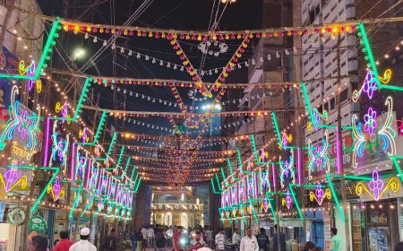 प्रतापगढ़ में 107 साल पुराना भरत मिलाप:रात 10 बजे चार दल निकालेंगे शोभायात्रा, भोर तक निकलेंगी श्रीराम-भरत मिलाप की झांकियां