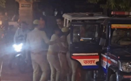 TGT-PGT प्रदर्शन में 114 पर FIR:14 नामजद, चौराहे पर बैरियर लगाकर रास्ता रोका, जाम में फंसी एंबुलेंस