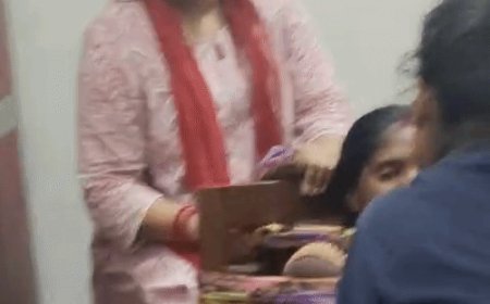 चोरी के शक में महिला को कुर्सी से बांधकर पीटा:गला दबाने का VIDEO, हरदोई में मारपीट का आरोप में 5 लोगों के खिलाफ FIR